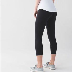 Lululemon Wunder Under Crop